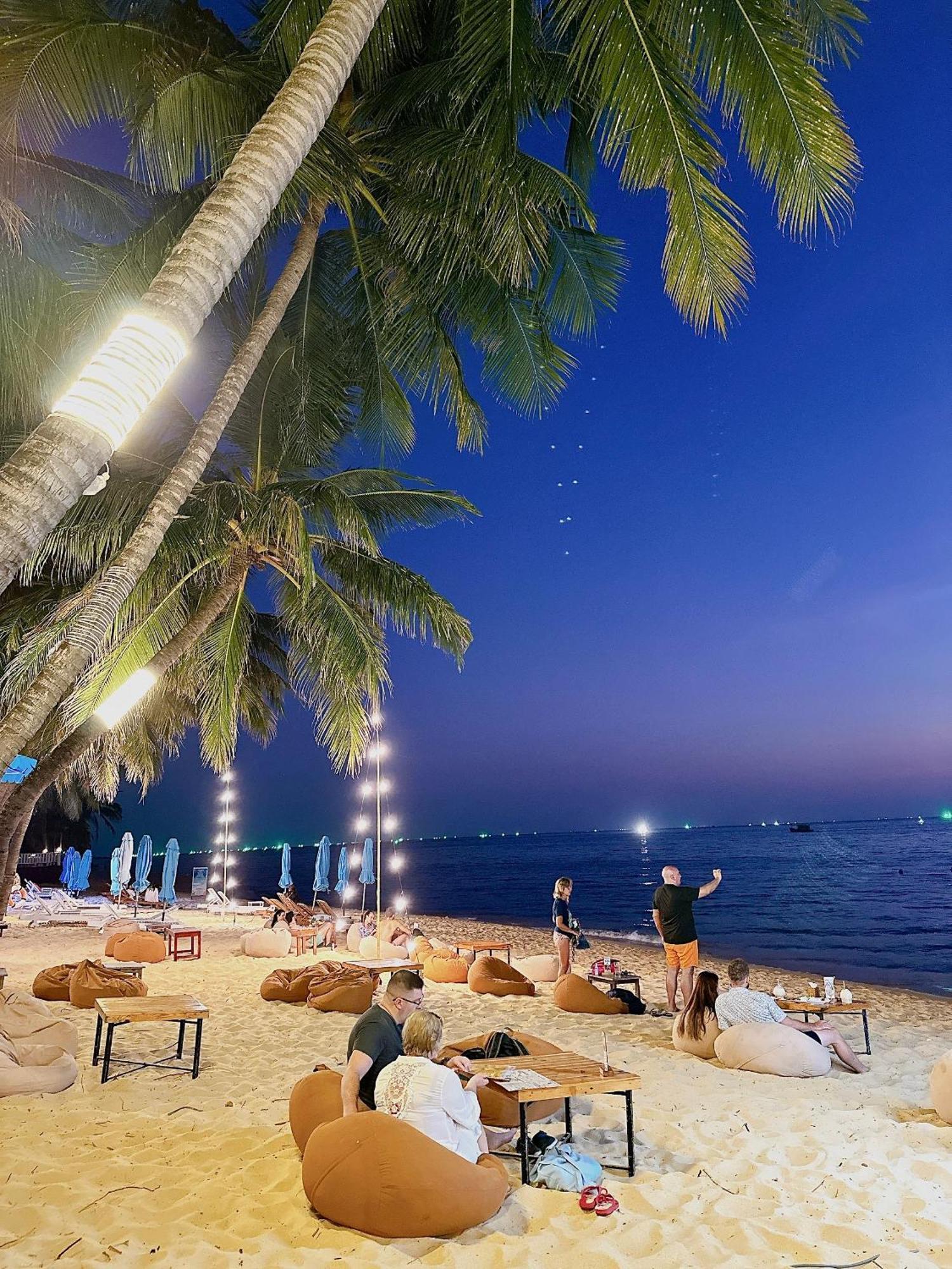 Hawaii Resort Дуонг-Донг Экстерьер фото